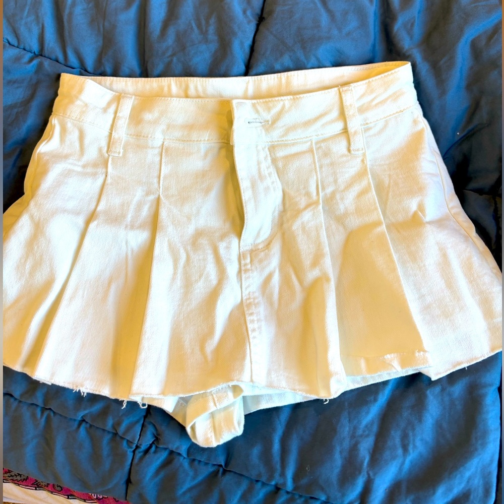 Women's white Skort